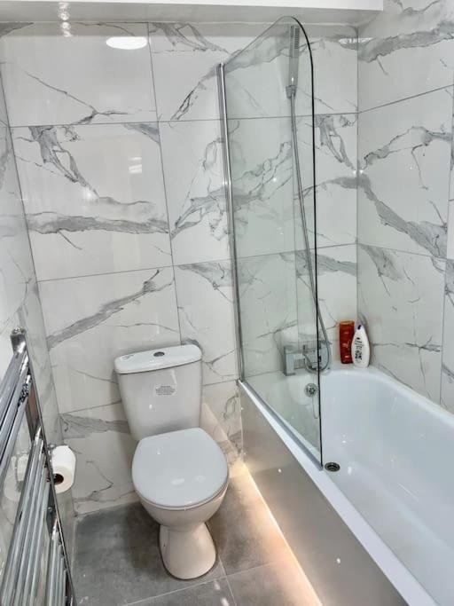 2 Bedroom Near Euston, King'S Cross لندن المظهر الخارجي الصورة